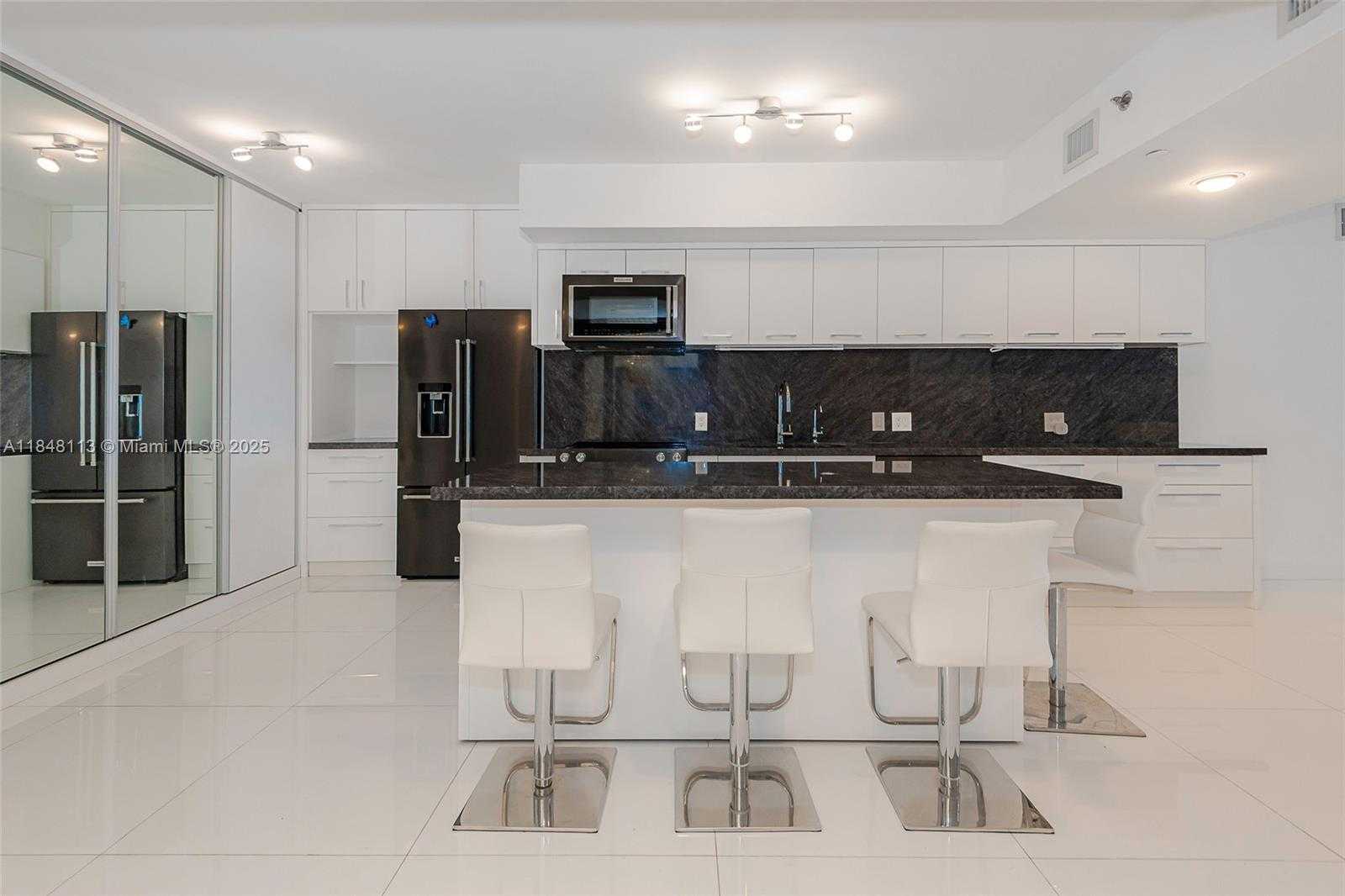 Small Image of 1850 SOUTH OCEAN DR #2702, Hallandale Beach Number 10