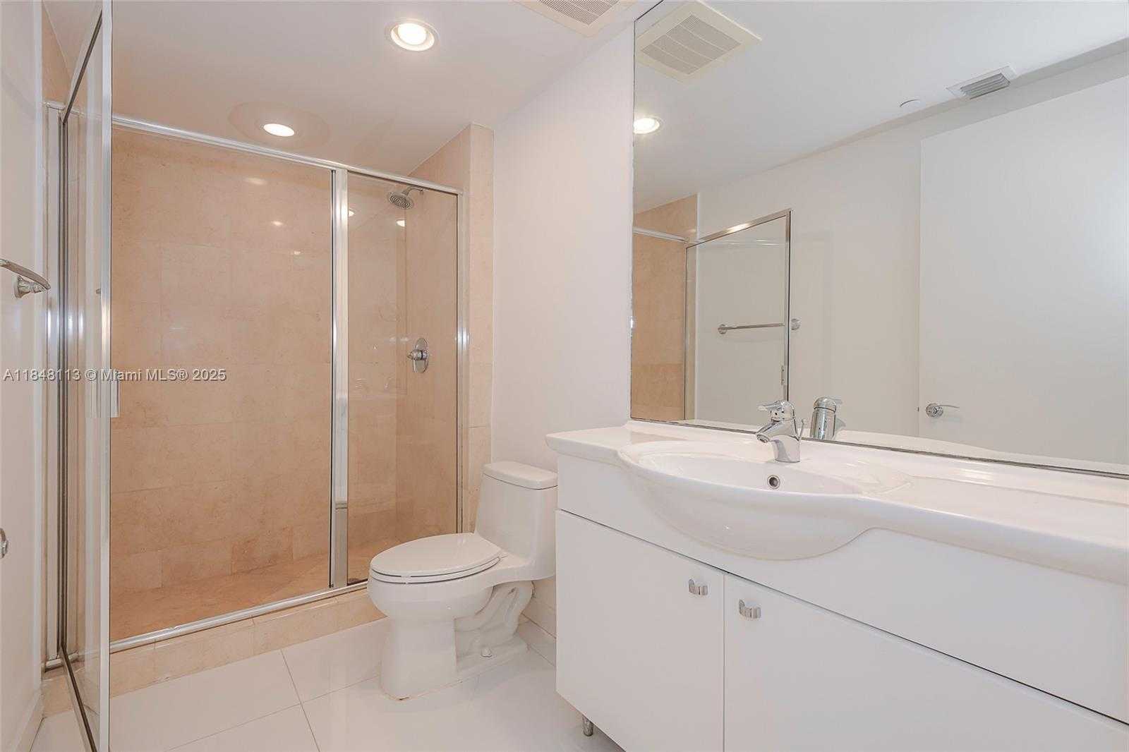 Small Image of 1850 SOUTH OCEAN DR #2702, Hallandale Beach Number 14