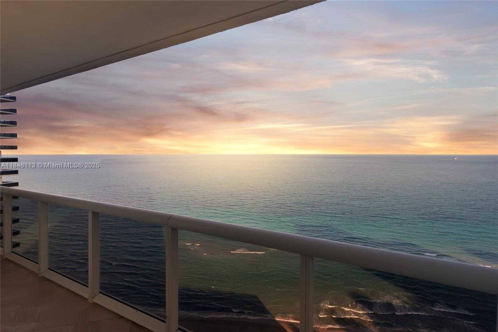 Small Image of 1850 SOUTH OCEAN DR #2702, Hallandale Beach Number 32