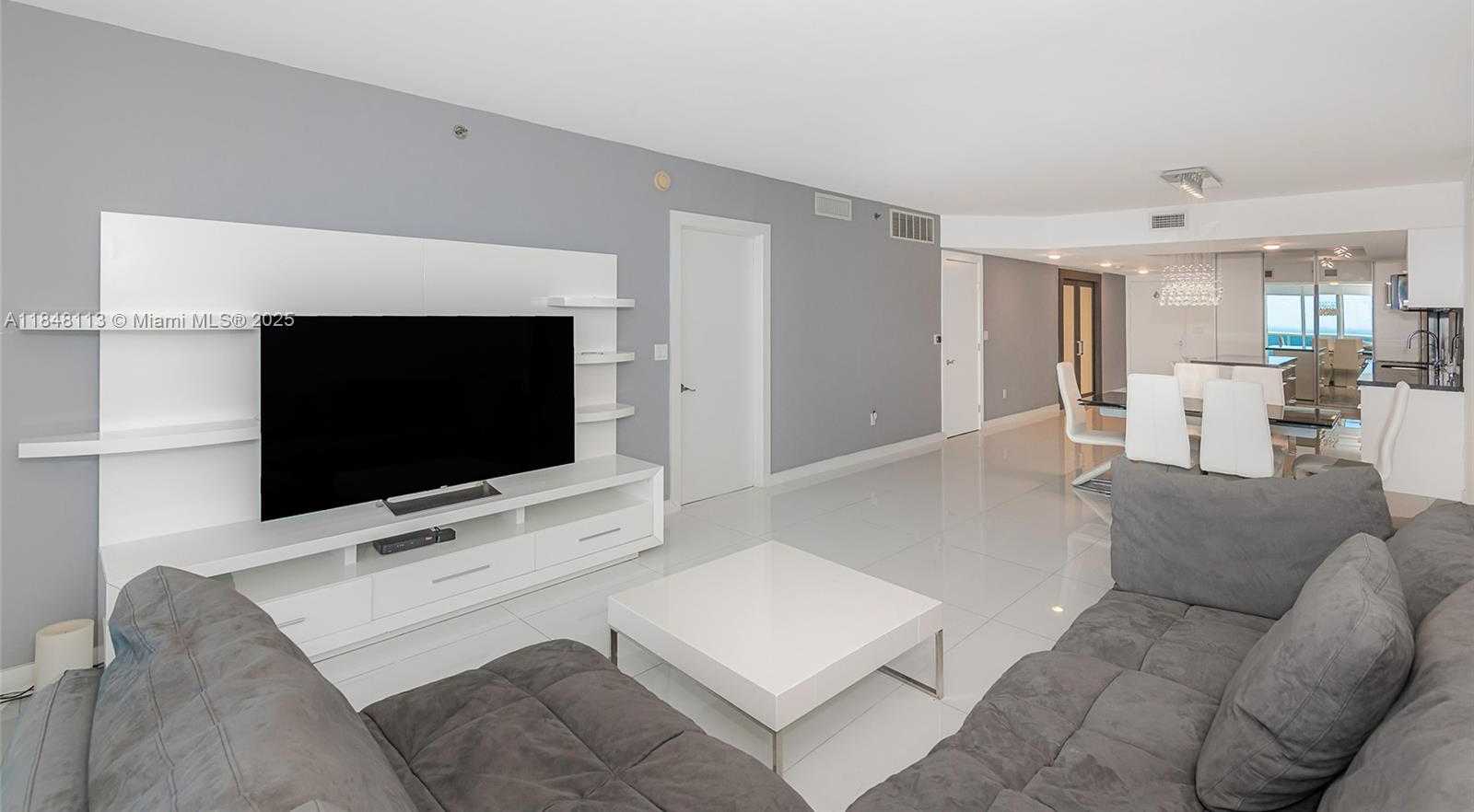 Small Image of 1850 SOUTH OCEAN DR #2702, Hallandale Beach Number 4