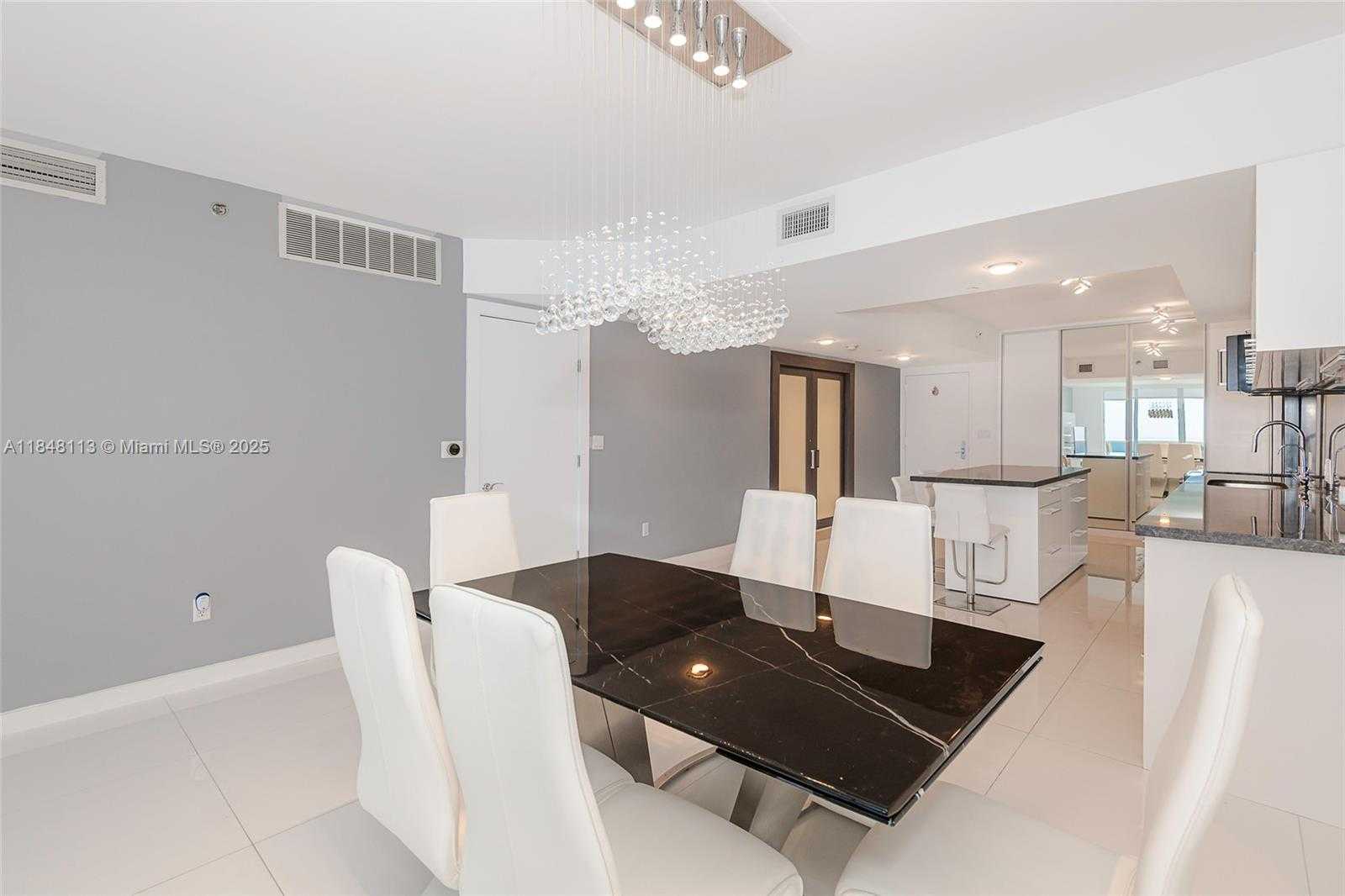 Small Image of 1850 SOUTH OCEAN DR #2702, Hallandale Beach Number 6