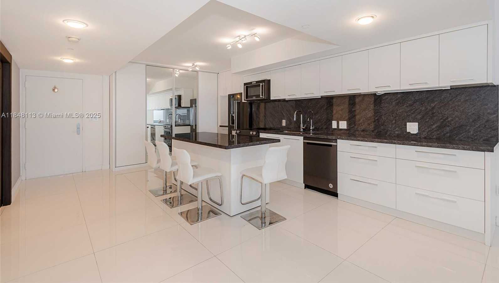 Small Image of 1850 SOUTH OCEAN DR #2702, Hallandale Beach Number 9