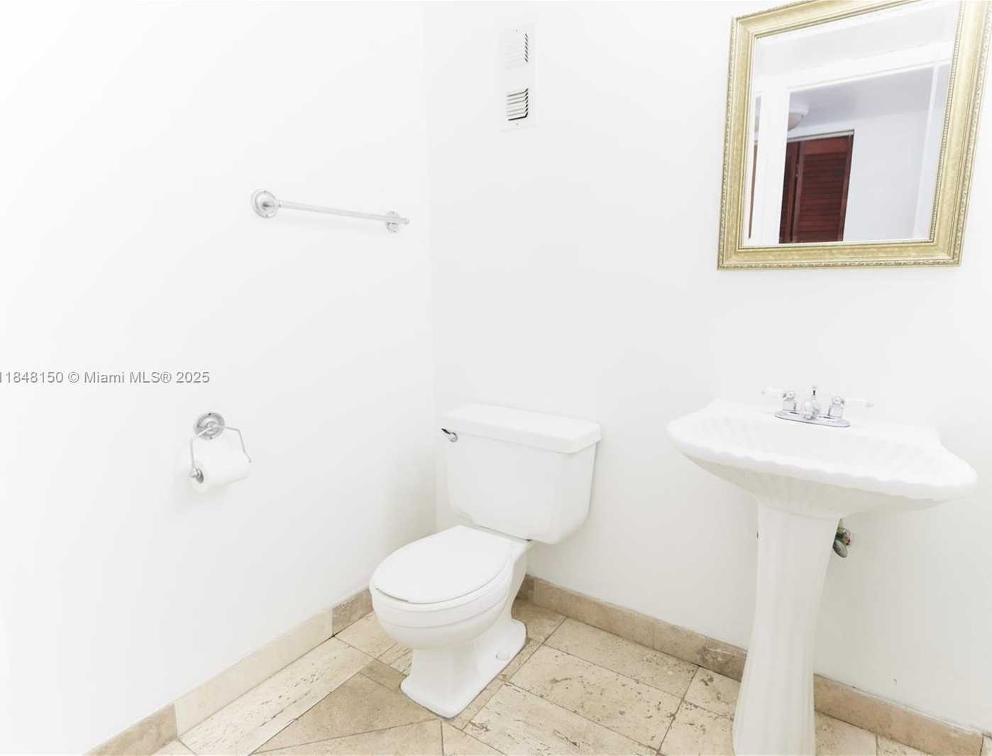 Small Image of 6900 BAY DR #3I, Miami Beach Number 6
