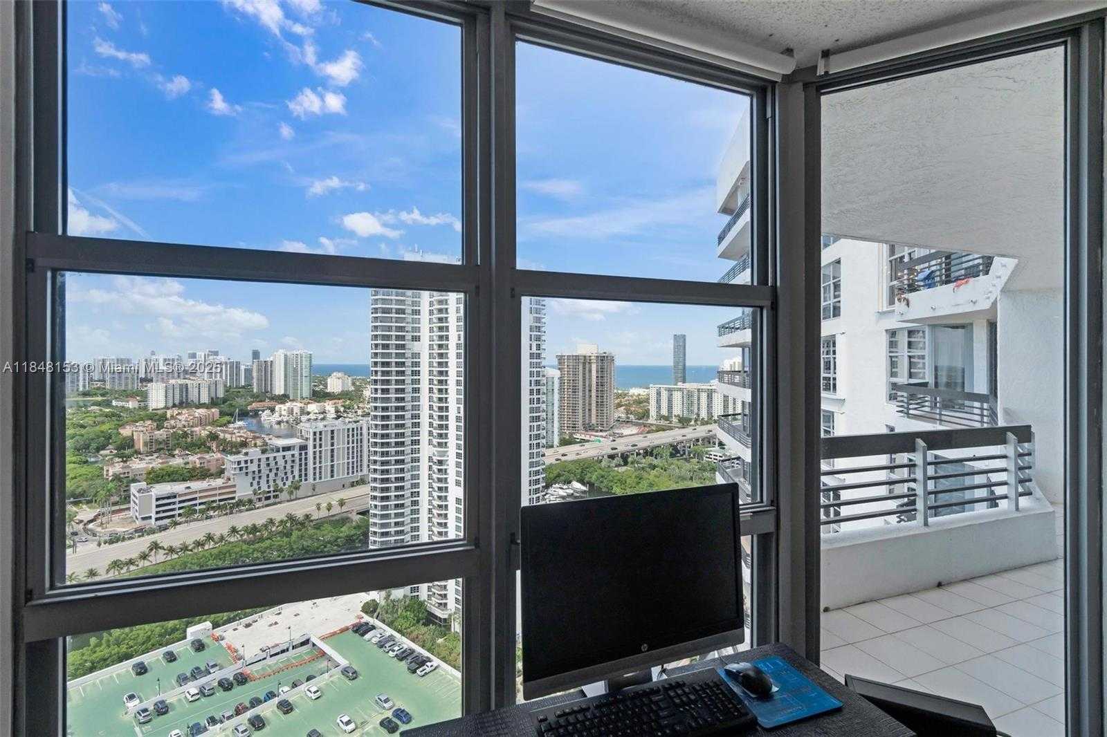 Small Image of 3530 MYSTIC POINTE DR #3107, Aventura Number 23