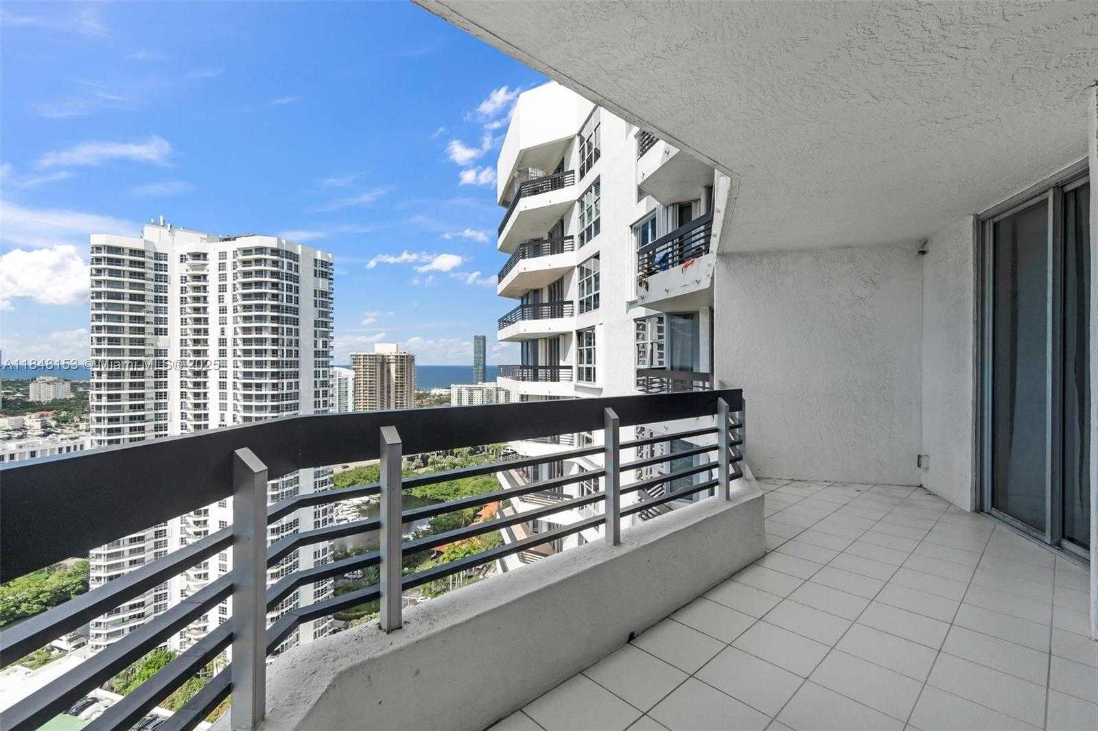 Small Image of 3530 MYSTIC POINTE DR #3107, Aventura Number 28