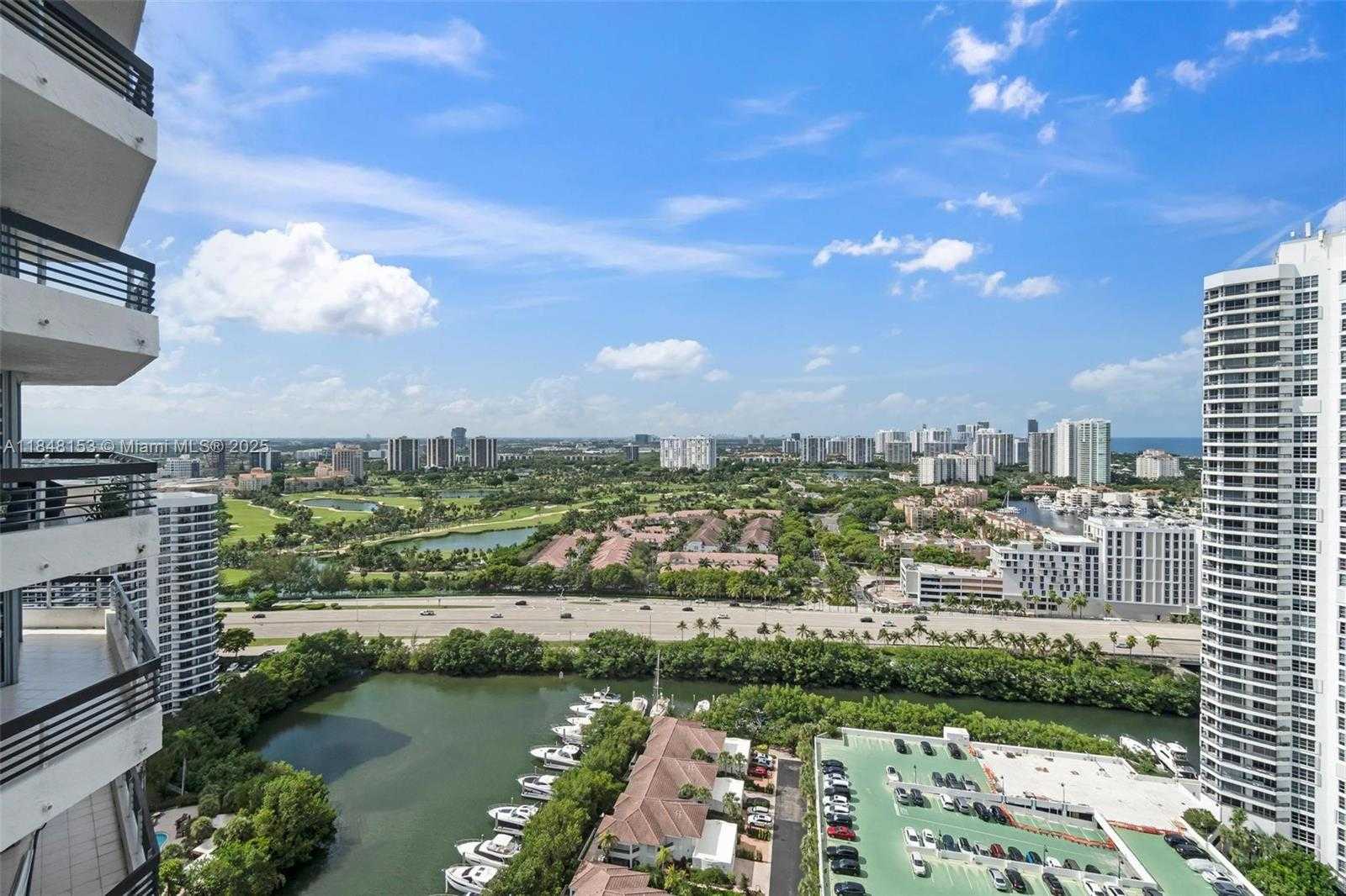 Small Image of 3530 MYSTIC POINTE DR #3107, Aventura Number 31