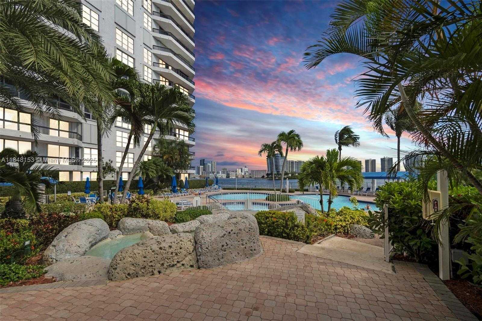 Small Image of 3530 MYSTIC POINTE DR #3107, Aventura Number 52