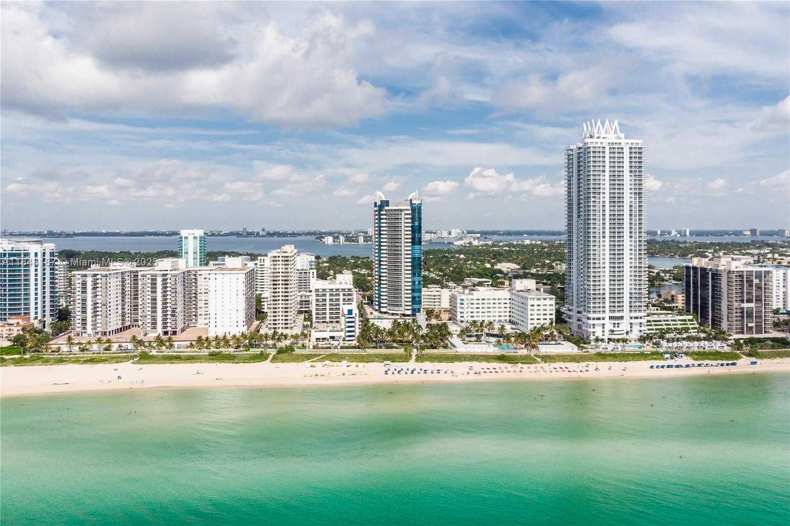 Small Image of 6301 COLLINS AVE #1903, Miami Beach Number 31