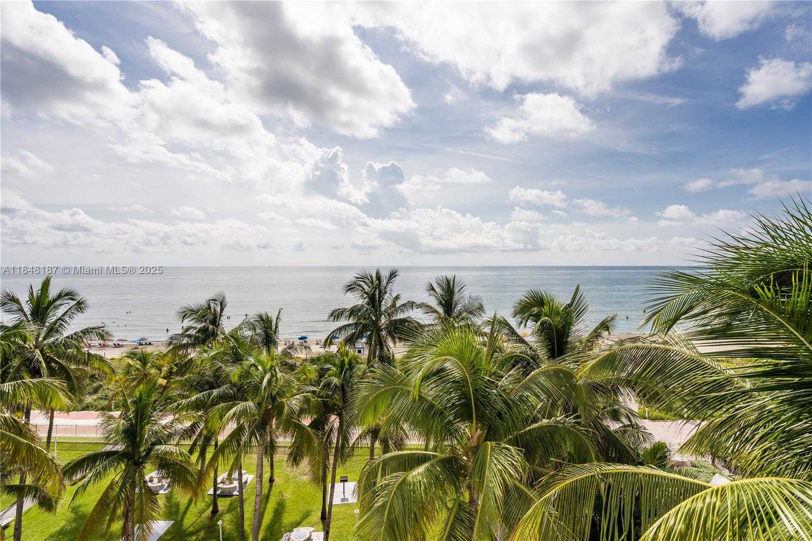 Small Image of 6301 COLLINS AVE #1903, Miami Beach Number 42