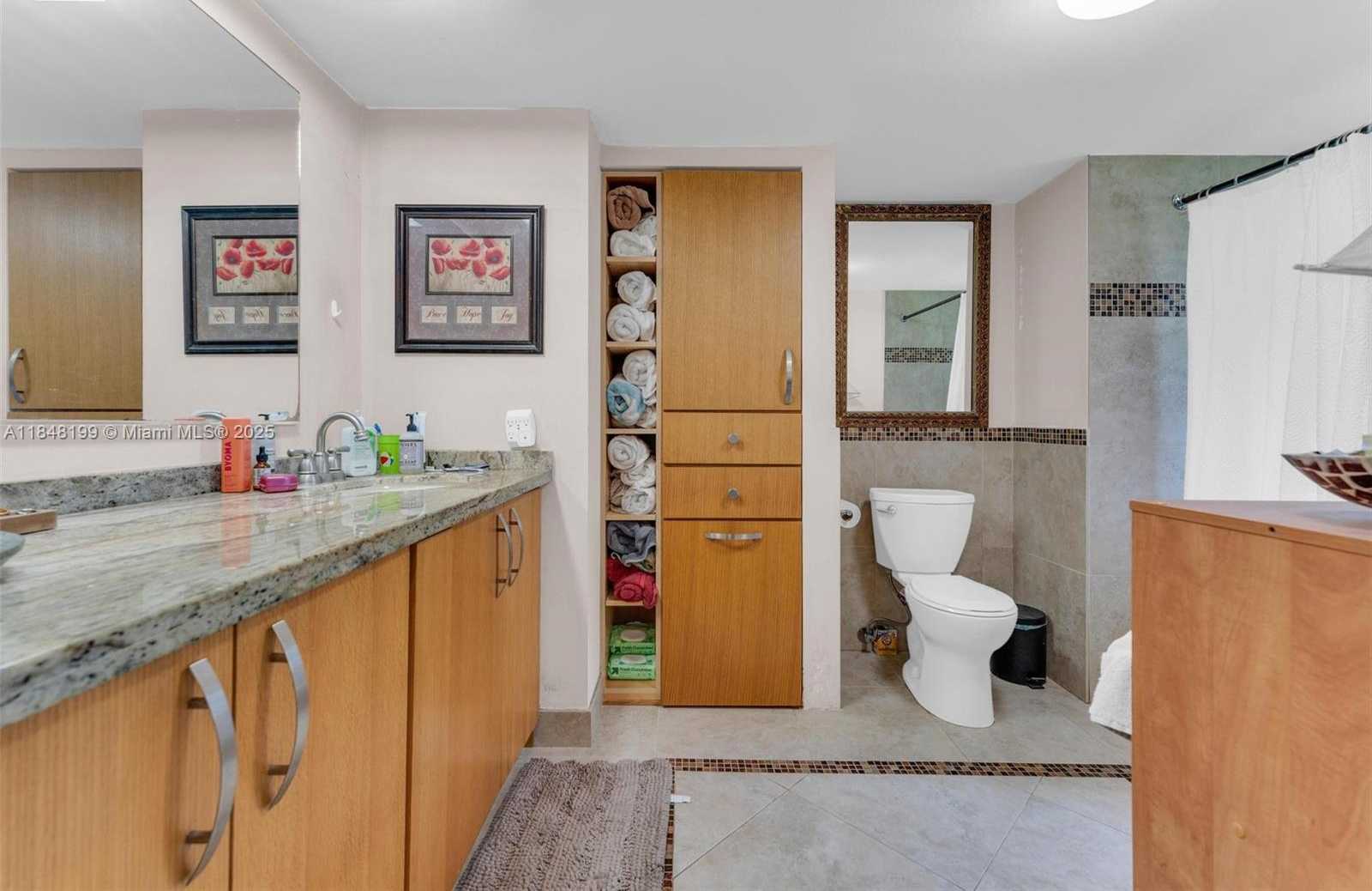 Small Image of 23380 CAROLWOOD LN #101, Boca Raton Number 14