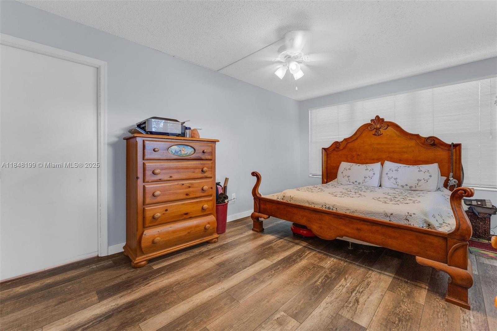 Small Image of 23380 CAROLWOOD LN #101, Boca Raton Number 23