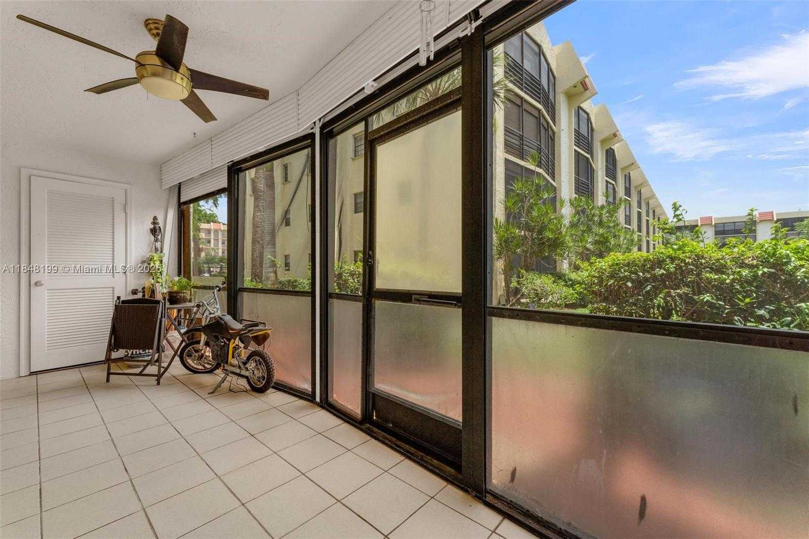 Small Image of 23380 CAROLWOOD LN #101, Boca Raton Number 26
