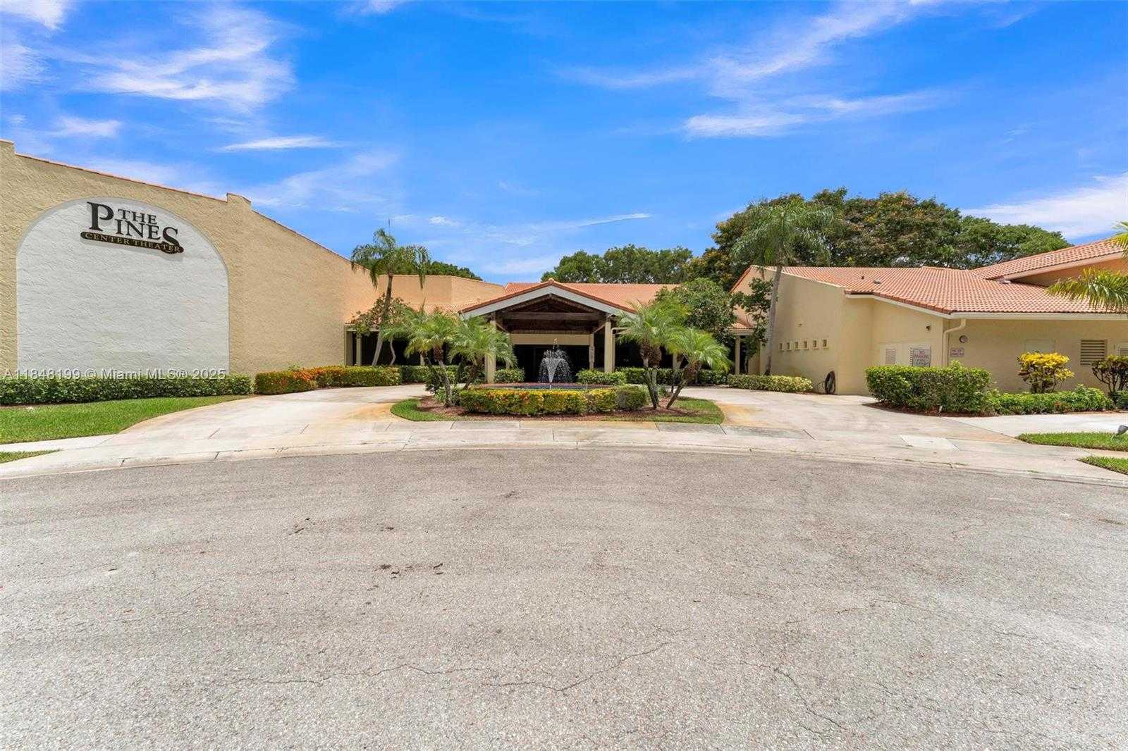 Small Image of 23380 CAROLWOOD LN #101, Boca Raton Number 36