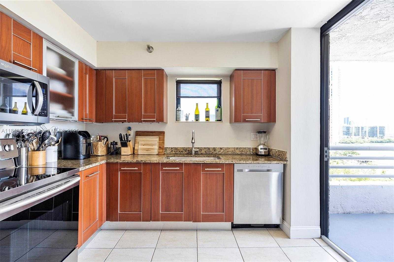 Small Image of 3300 NORTH EAST 191ST ST #1213, Aventura Number 17