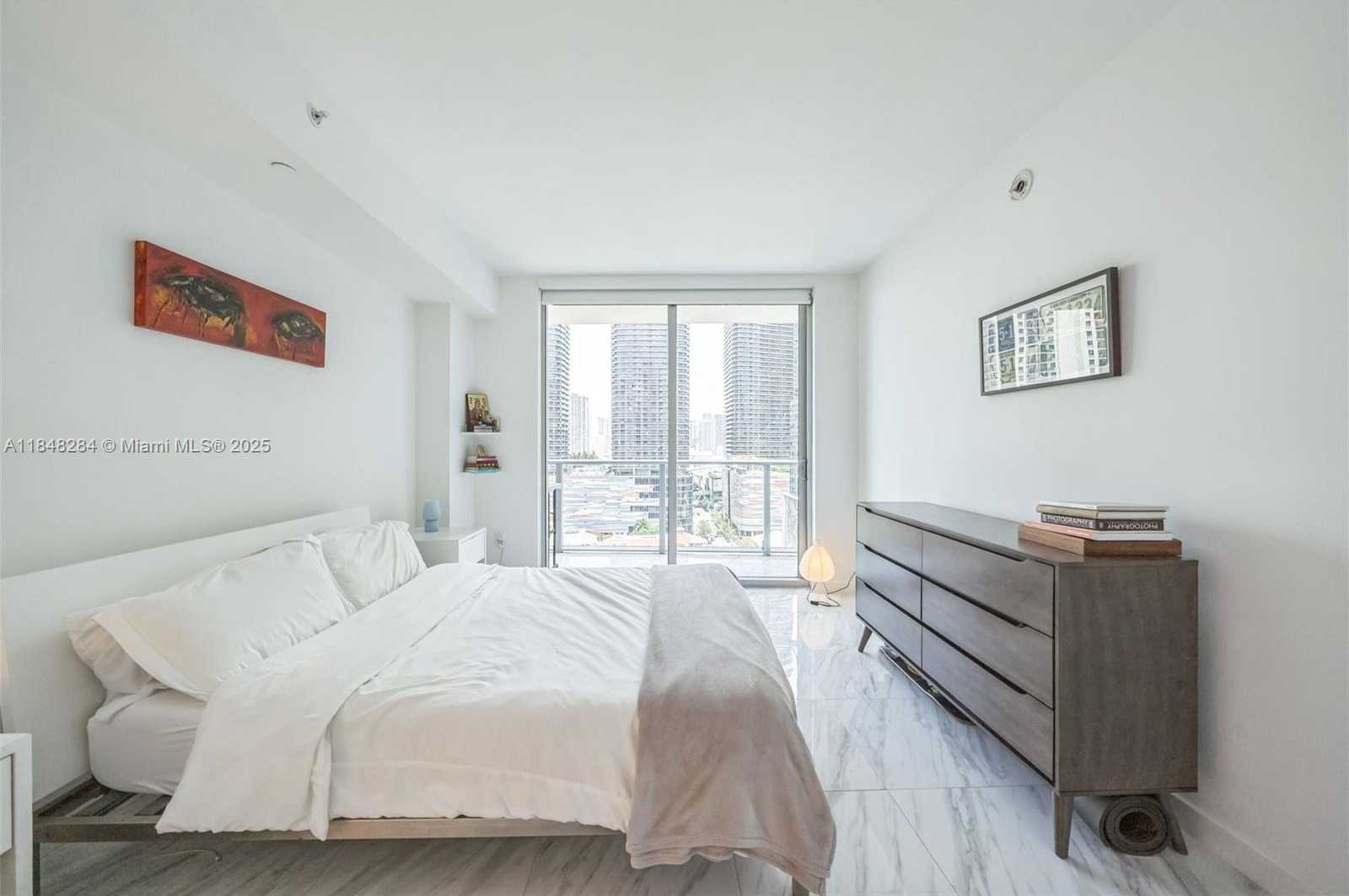Small Image of 1100 SOUTH MIAMI AVE #1609, Miami Number 18