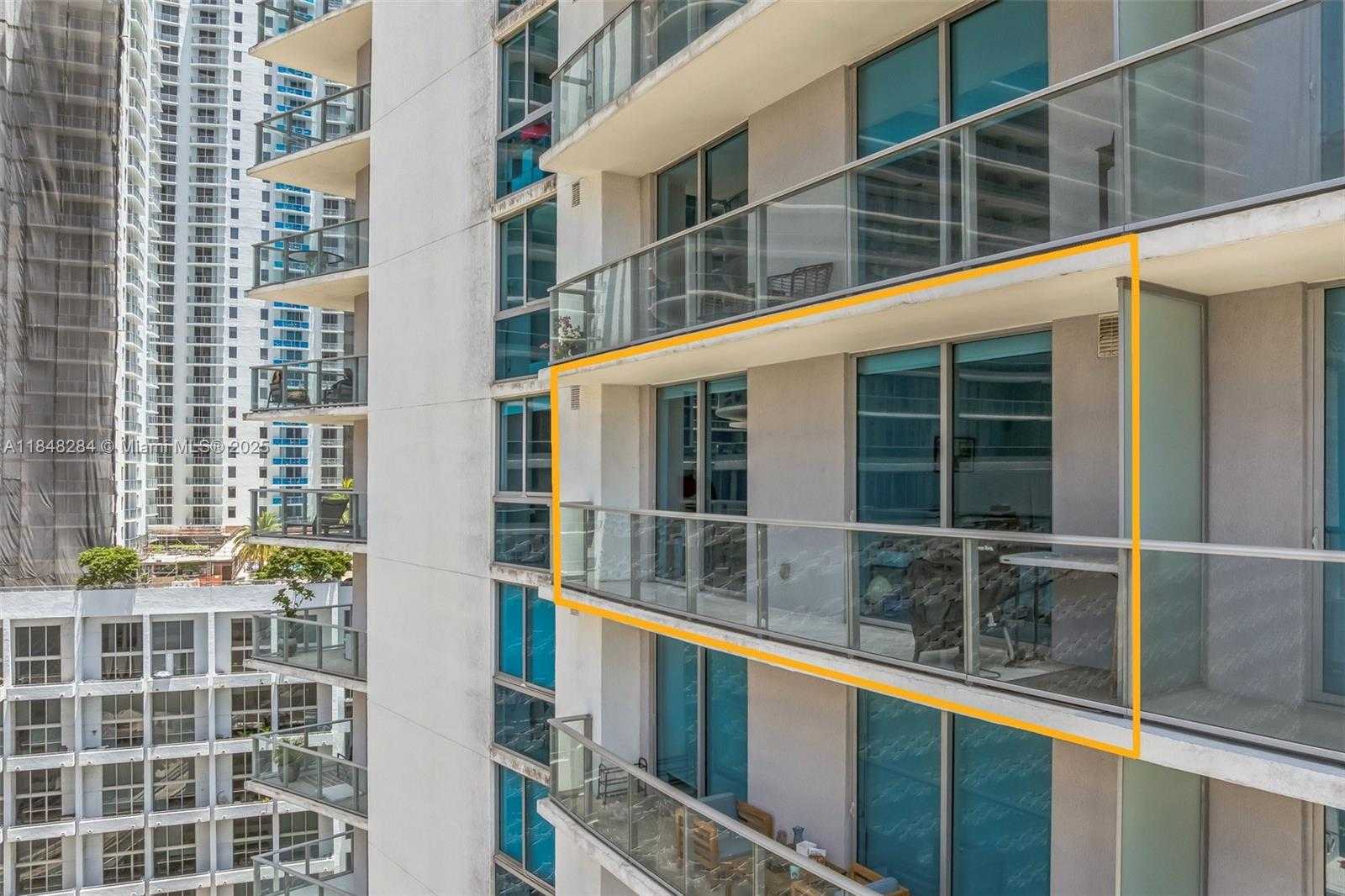 Small Image of 1100 SOUTH MIAMI AVE #1609, Miami Number 2