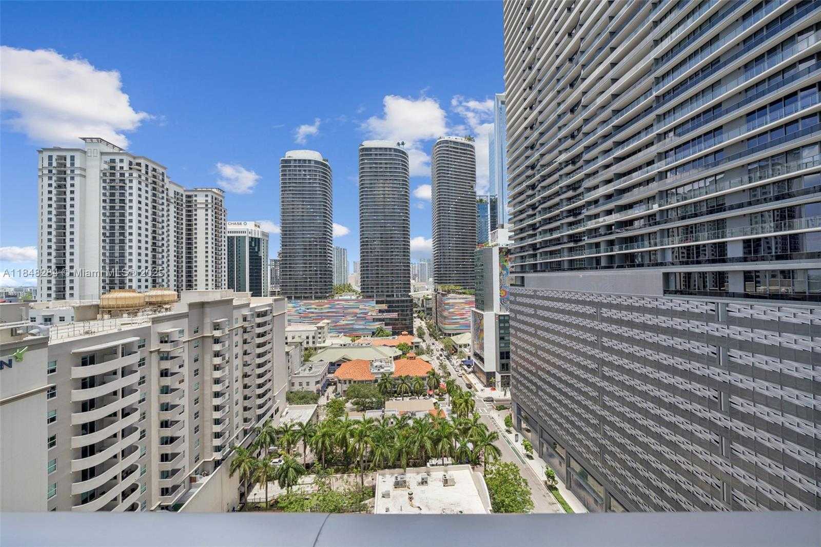 Small Image of 1100 SOUTH MIAMI AVE #1609, Miami Number 37