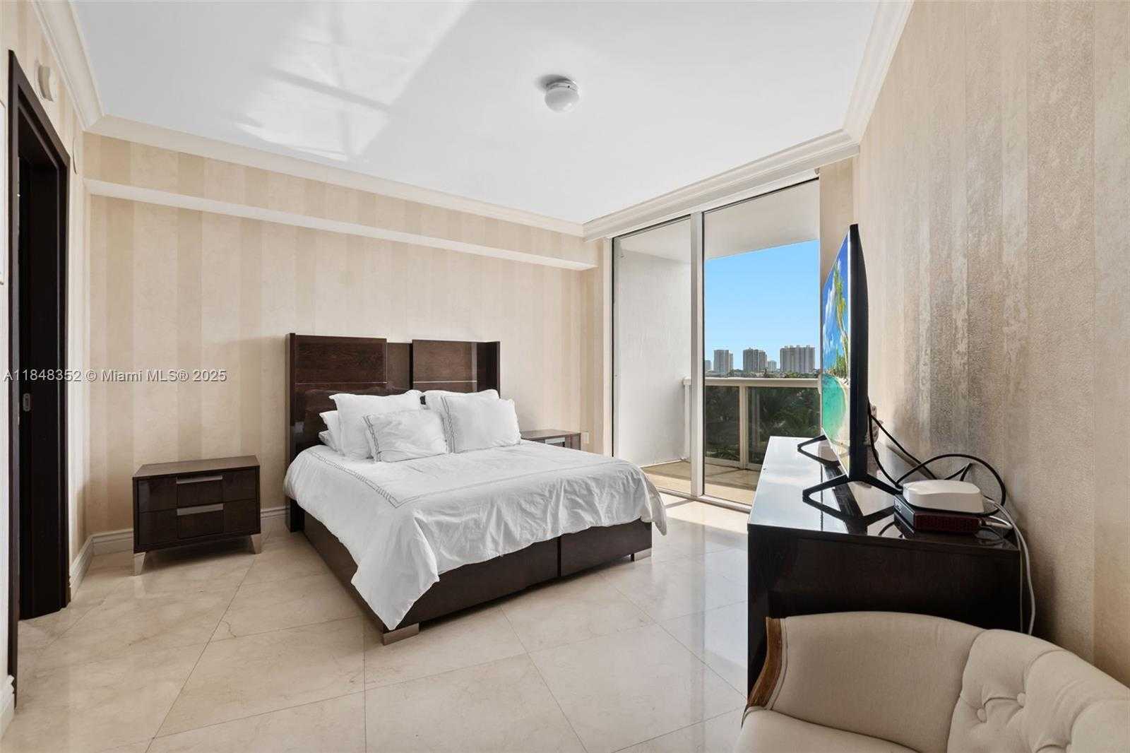 Small Image of 18911 COLLINS AVE #706, Sunny Isles Beach Number 20
