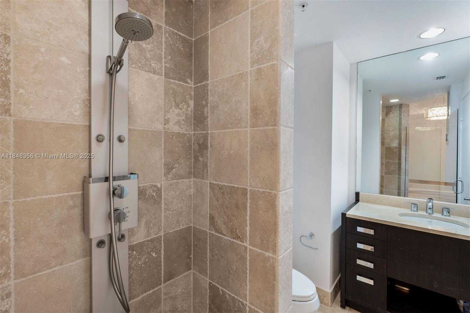 Small Image of 18201 COLLINS AVE #604, Sunny Isles Beach Number 21
