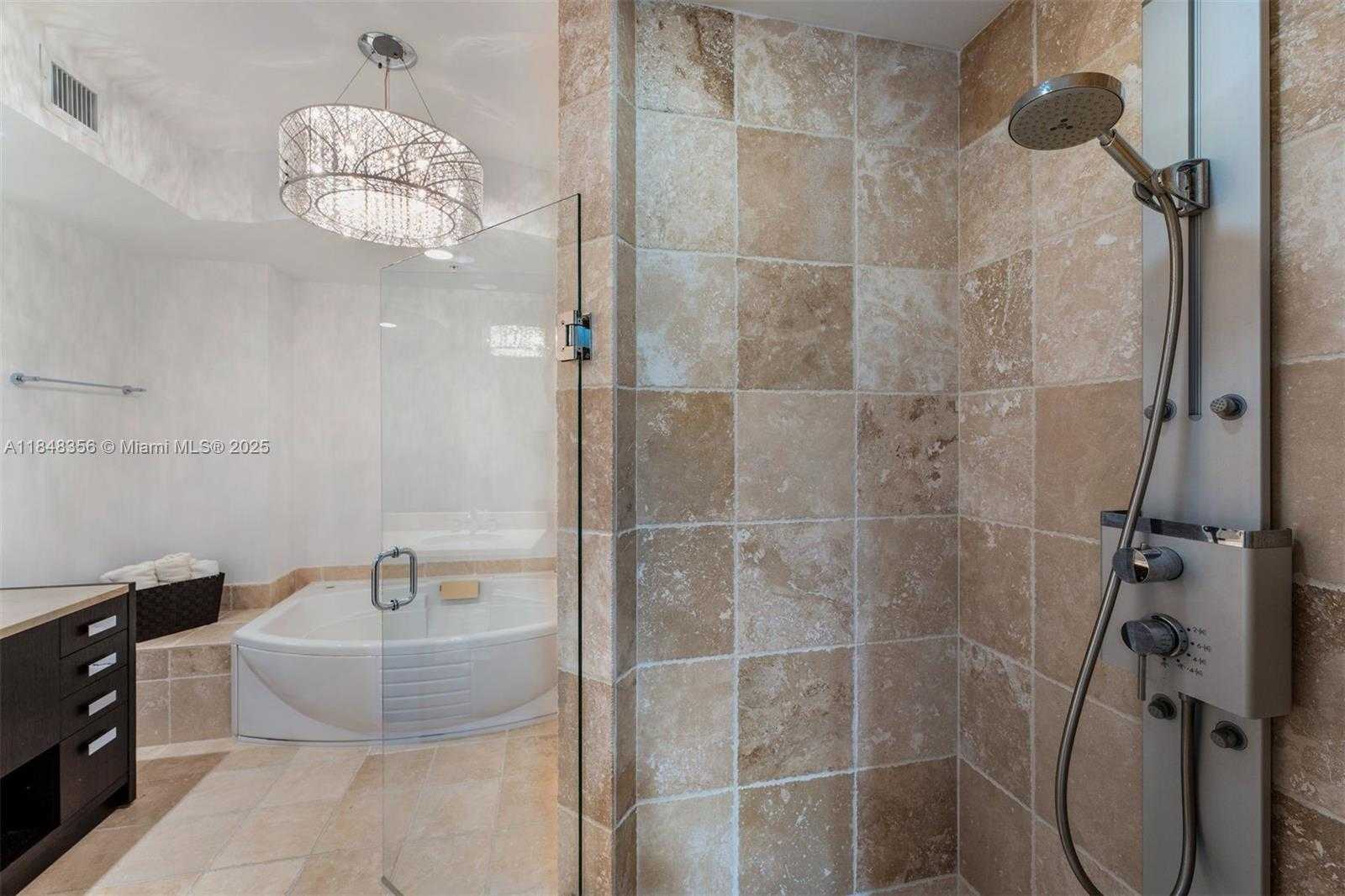 Small Image of 18201 COLLINS AVE #604, Sunny Isles Beach Number 22