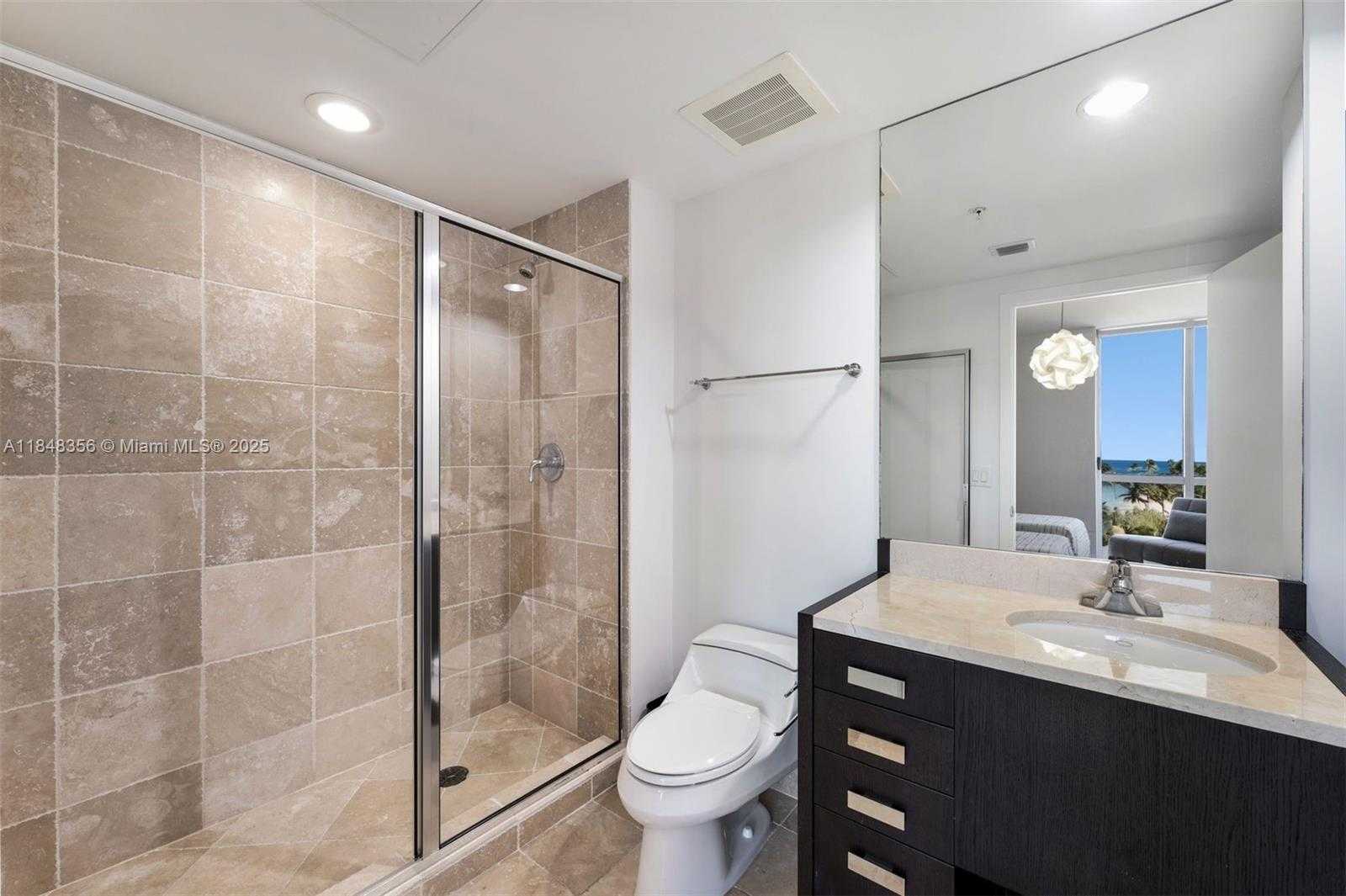 Small Image of 18201 COLLINS AVE #604, Sunny Isles Beach Number 26