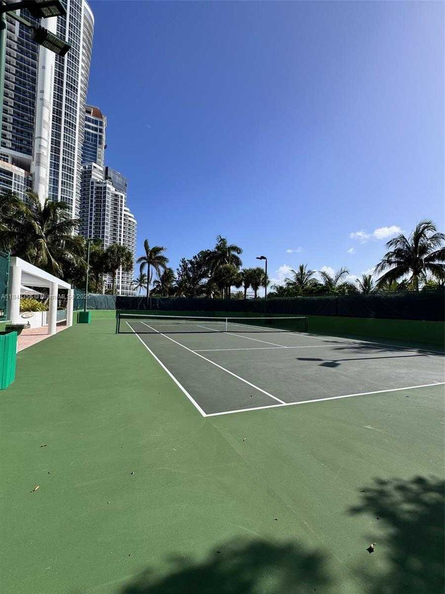 Small Image of 18201 COLLINS AVE #604, Sunny Isles Beach Number 37