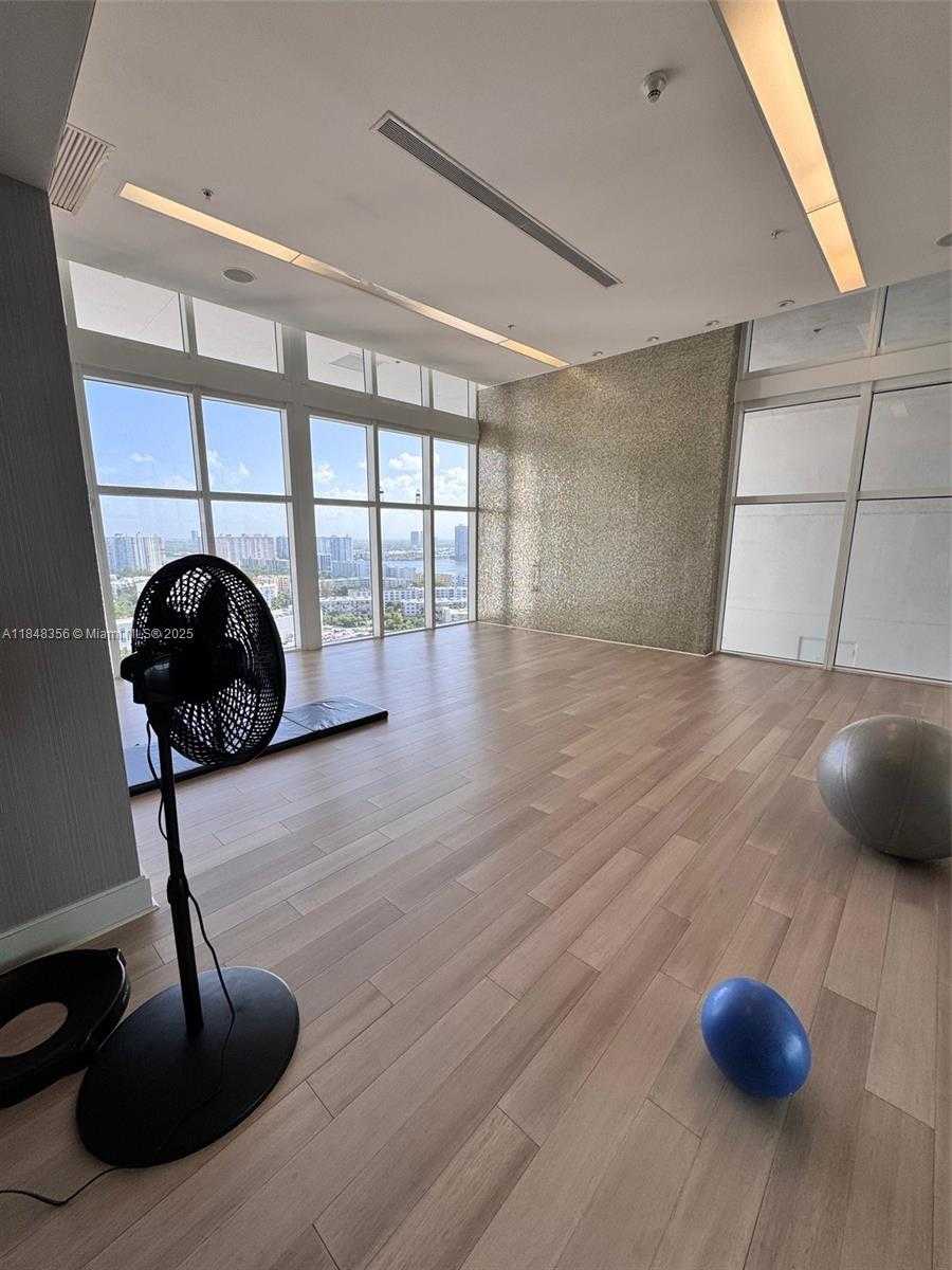 Small Image of 18201 COLLINS AVE #604, Sunny Isles Beach Number 43