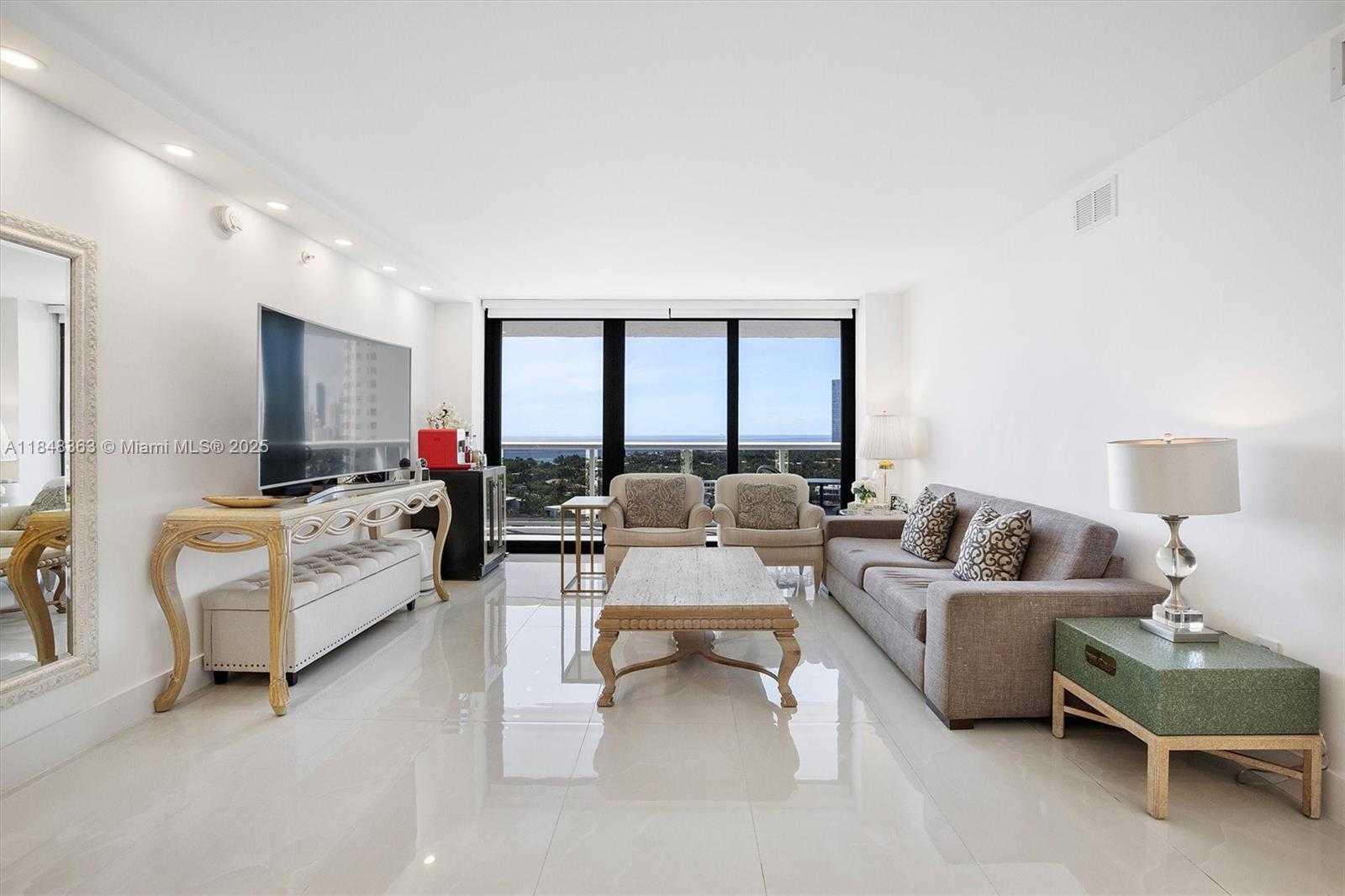 Small Image of 20515 EAST COUNTRY CLUB DR #1747, Aventura Number 11
