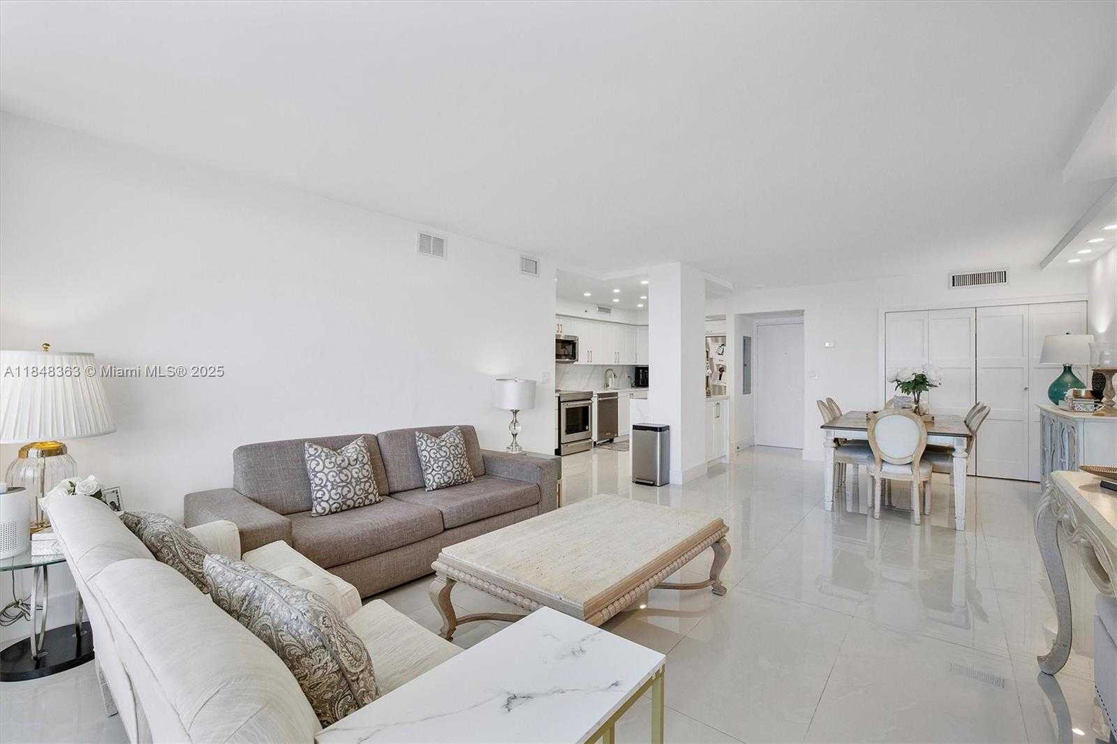 Small Image of 20515 EAST COUNTRY CLUB DR #1747, Aventura Number 15