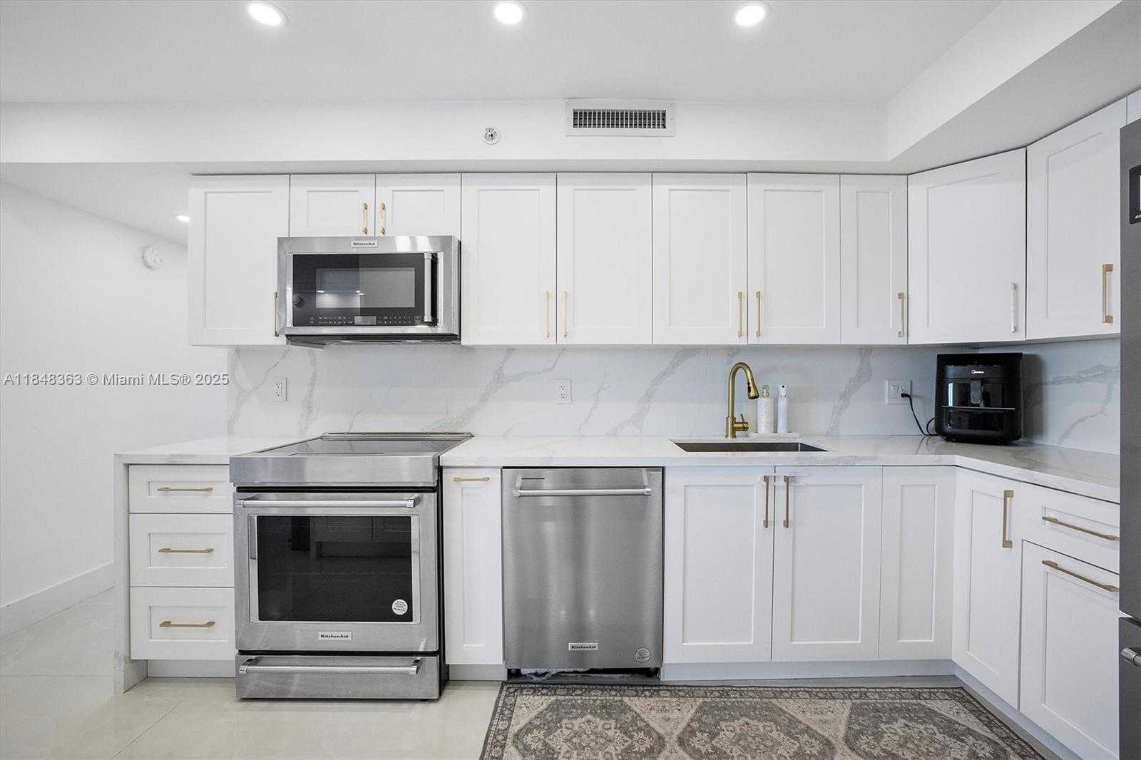 Small Image of 20515 EAST COUNTRY CLUB DR #1747, Aventura Number 23