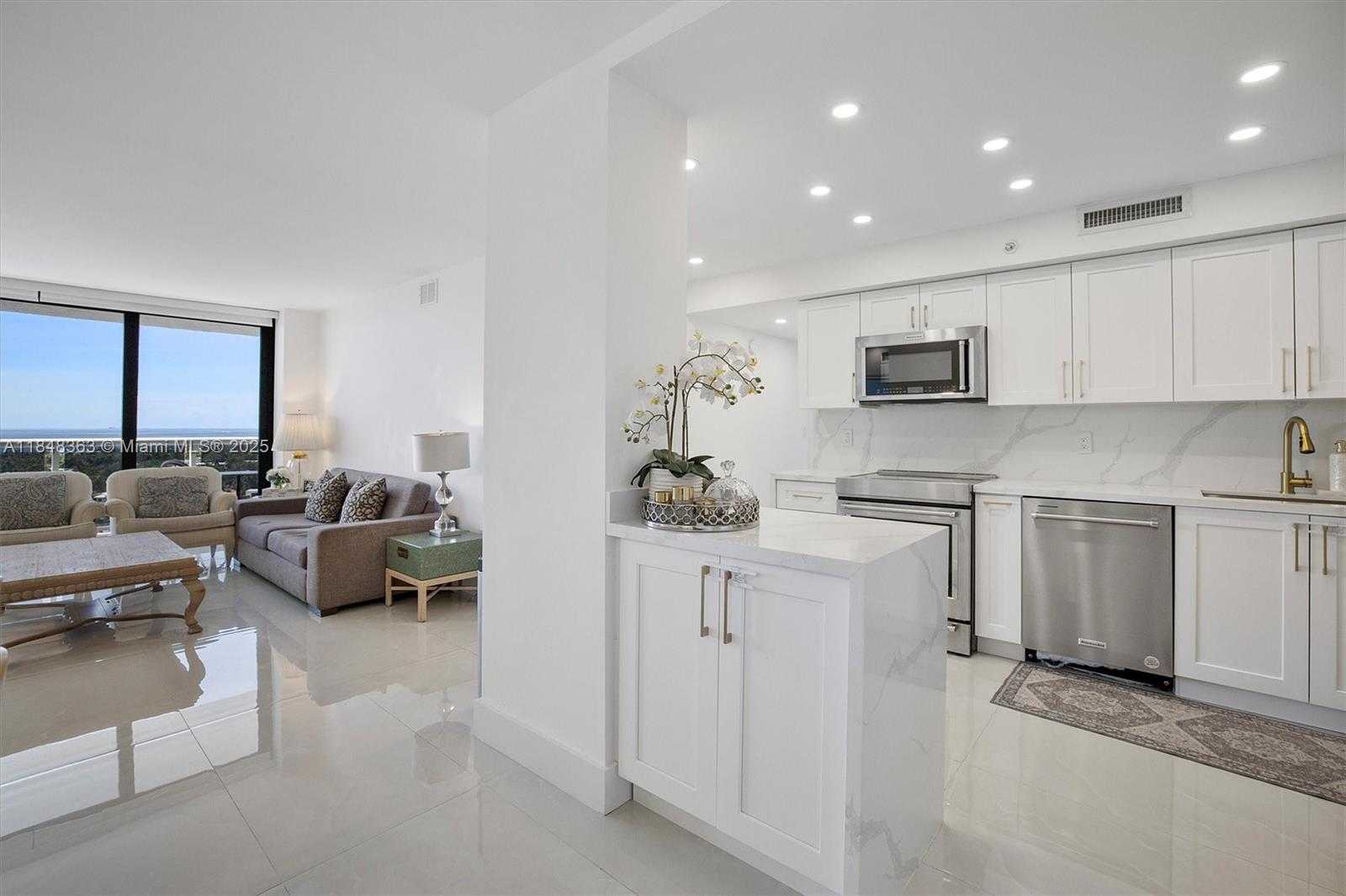 Small Image of 20515 EAST COUNTRY CLUB DR #1747, Aventura Number 24