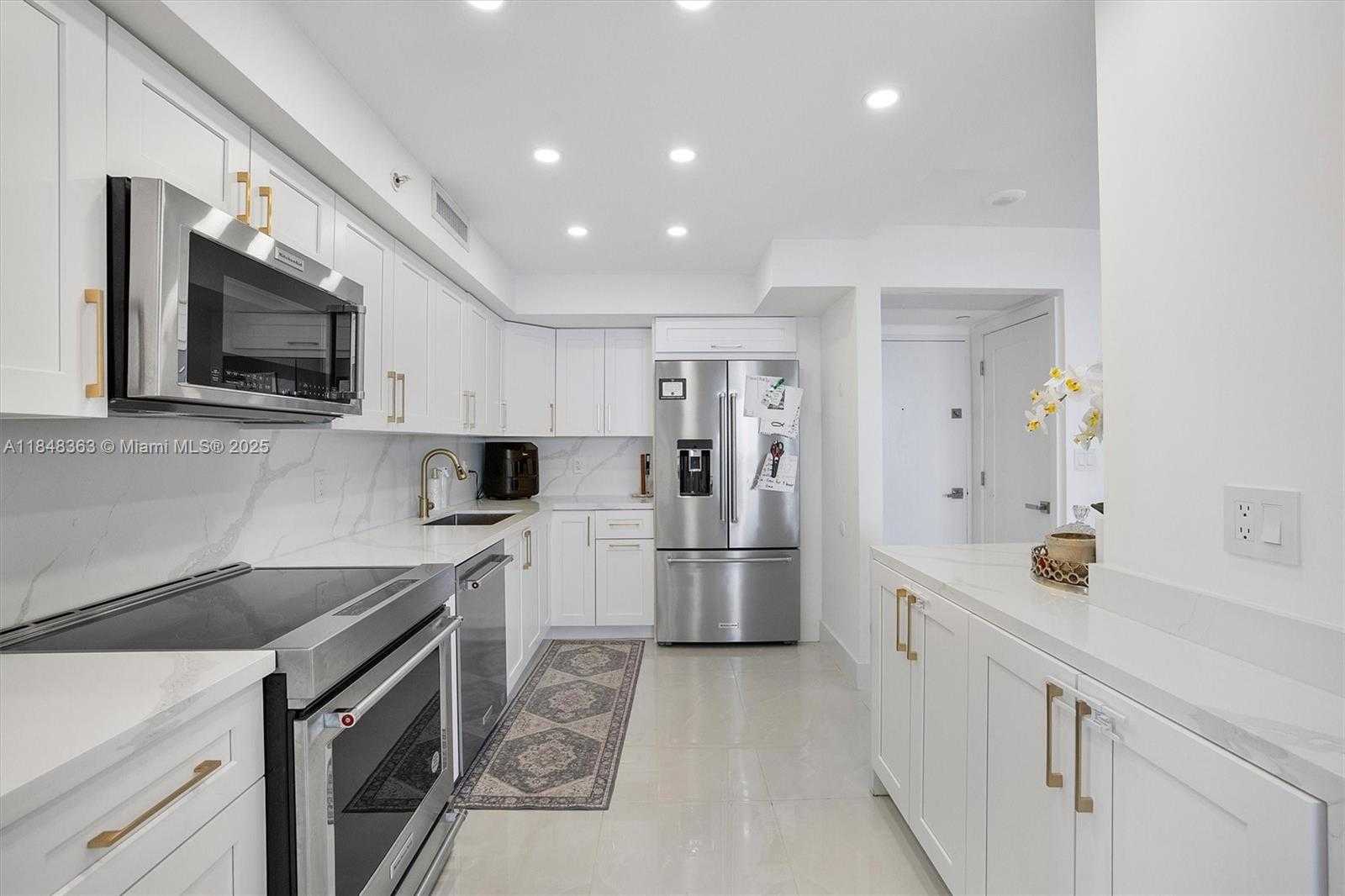 Small Image of 20515 EAST COUNTRY CLUB DR #1747, Aventura Number 25