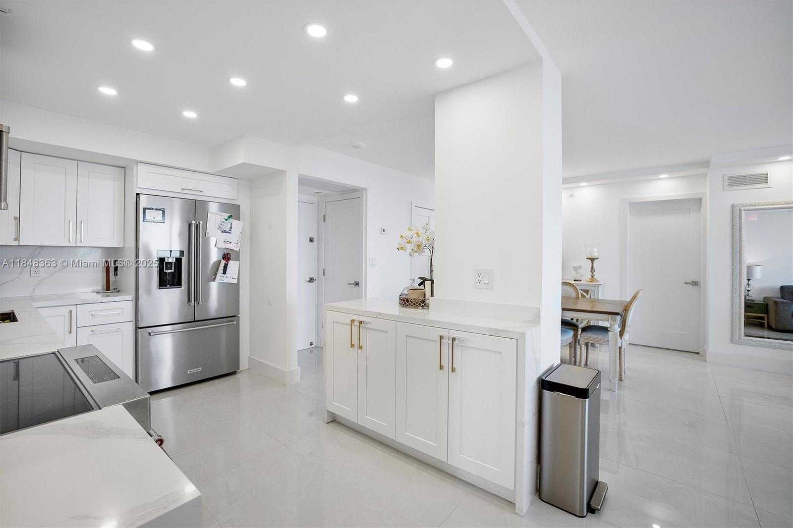 Small Image of 20515 EAST COUNTRY CLUB DR #1747, Aventura Number 26