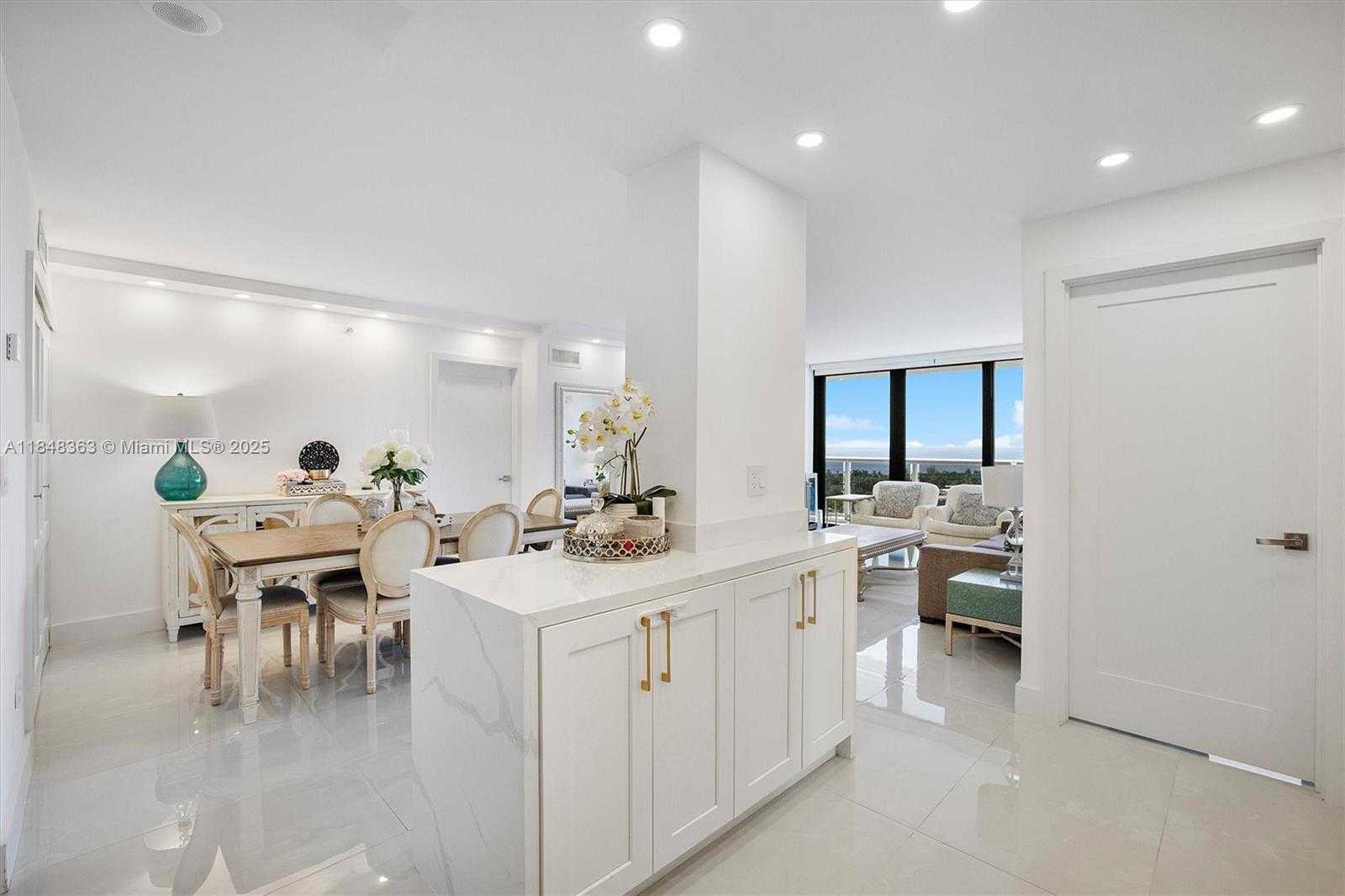 Small Image of 20515 EAST COUNTRY CLUB DR #1747, Aventura Number 27