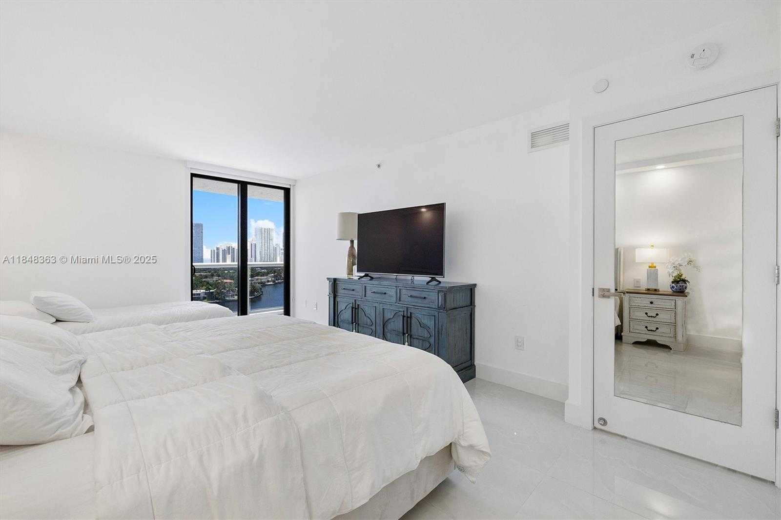 Small Image of 20515 EAST COUNTRY CLUB DR #1747, Aventura Number 36