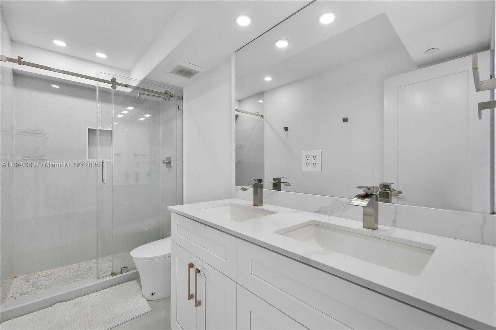 Small Image of 20515 EAST COUNTRY CLUB DR #1747, Aventura Number 42