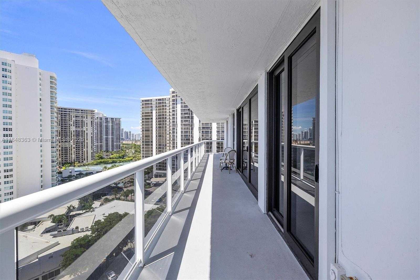 Small Image of 20515 EAST COUNTRY CLUB DR #1747, Aventura Number 5