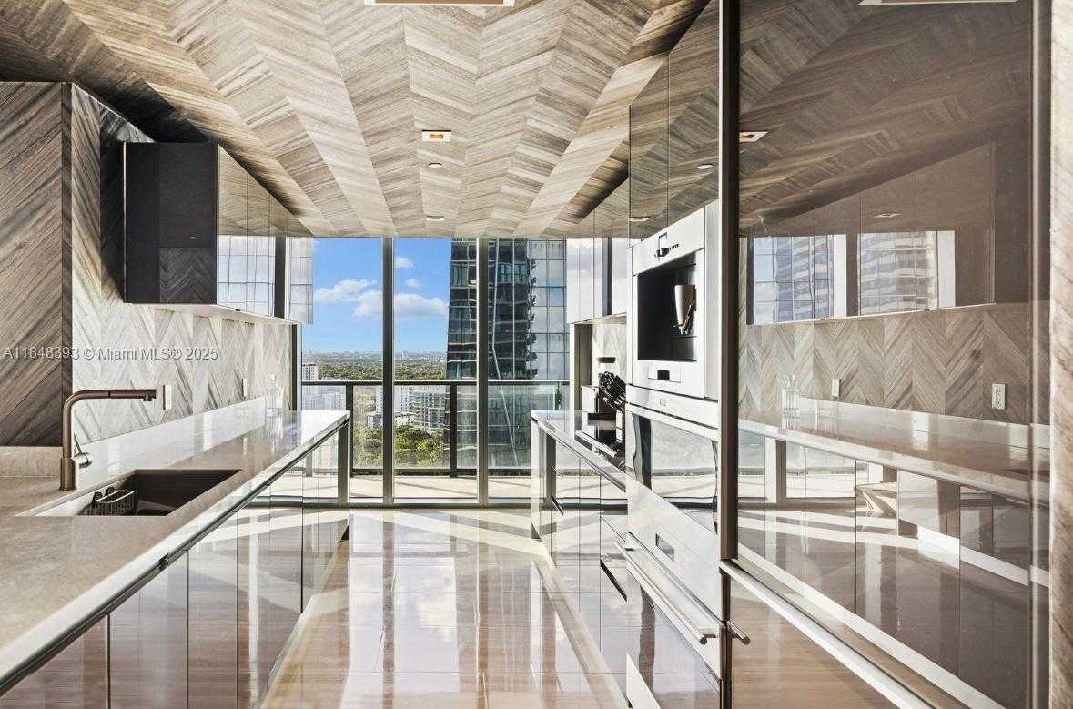 Small Image of 1451 BRICKELL AVE #2505, Miami Number 25