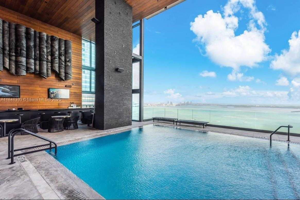 Small Image of 1451 BRICKELL AVE #2505, Miami Number 6