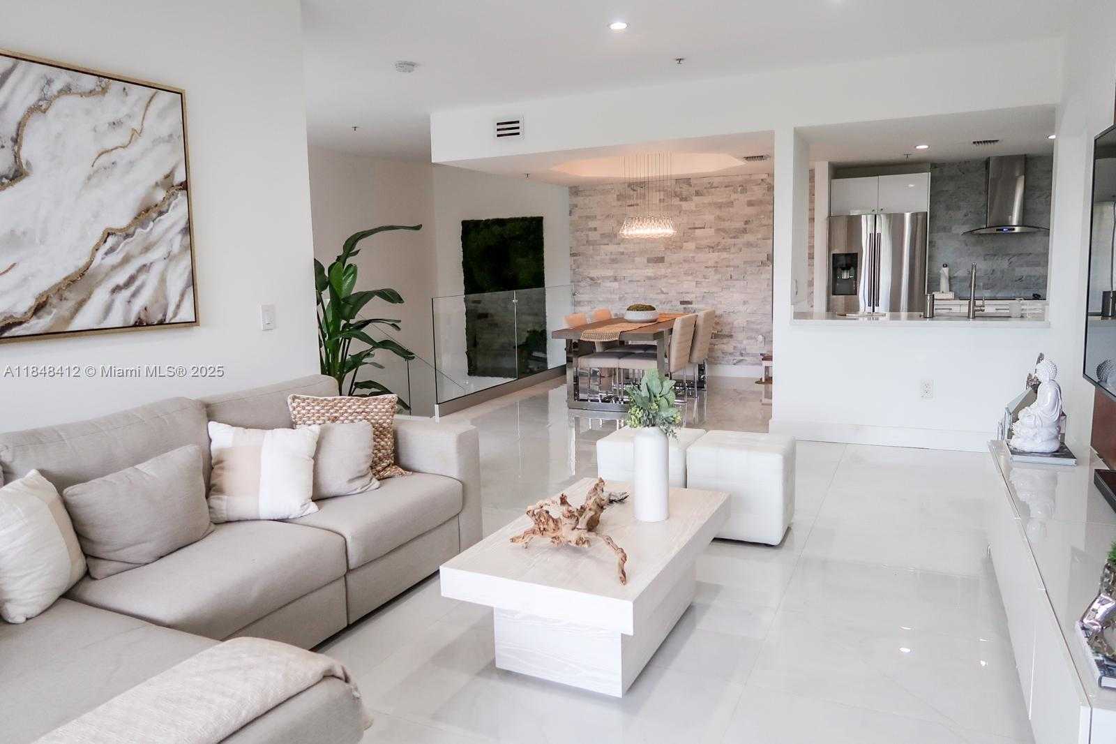 Small Image of 6630 NORTH WEST 114TH AVE #1534, Doral Number 19