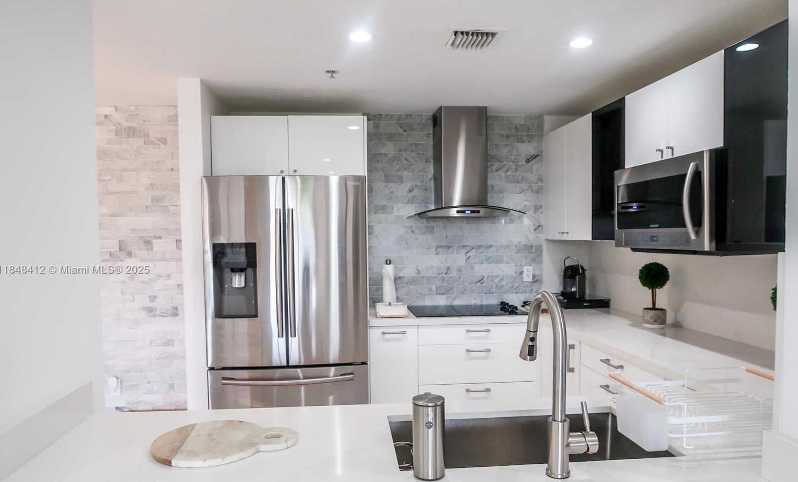 Small Image of 6630 NORTH WEST 114TH AVE #1534, Doral Number 9