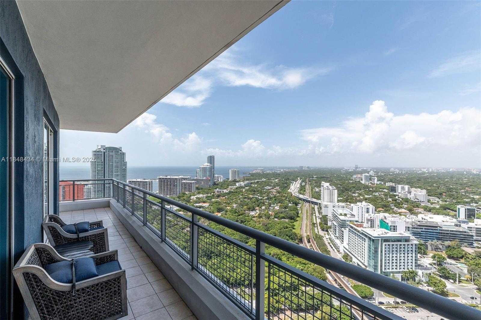 Small Image of 60 SOUTH WEST 13TH ST #3401, Miami Number 18
