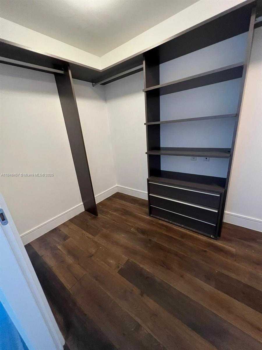 Small Image of 3250 NORTH EAST 188 ST #403, Aventura Number 15
