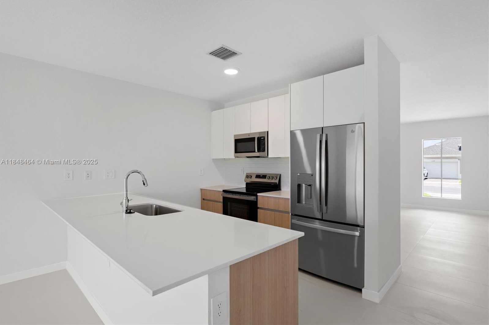 Small Image of 13345 SOUTH WEST 274TH ST #A, Unincorporated Dade County Number 11