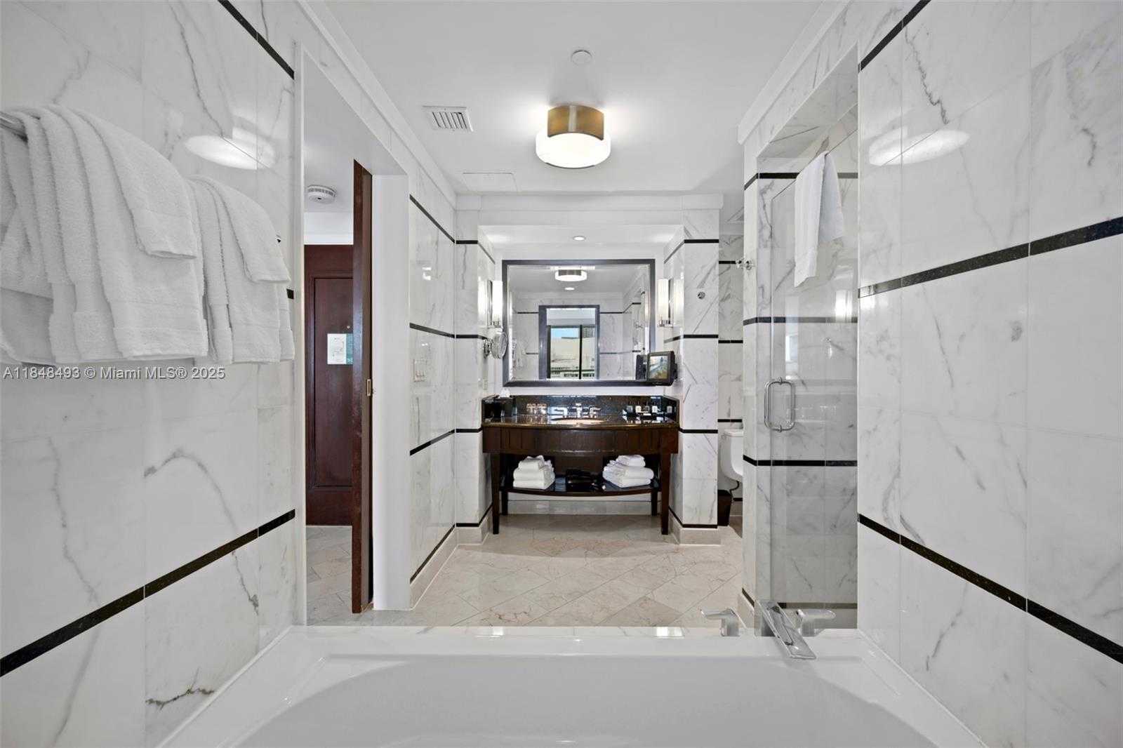 Small Image of 4391 COLLINS AVE #1605, Miami Beach Number 23