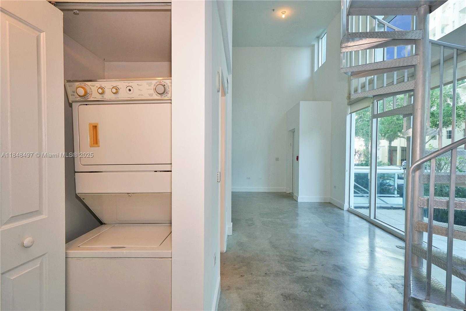 Small Image of 480 NORTH EAST 30TH ST #L106, Miami Number 18