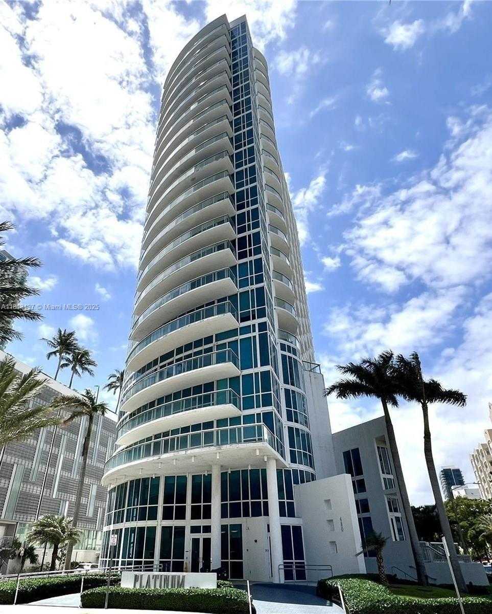 Small Image of 480 NORTH EAST 30TH ST #L106, Miami Number 19