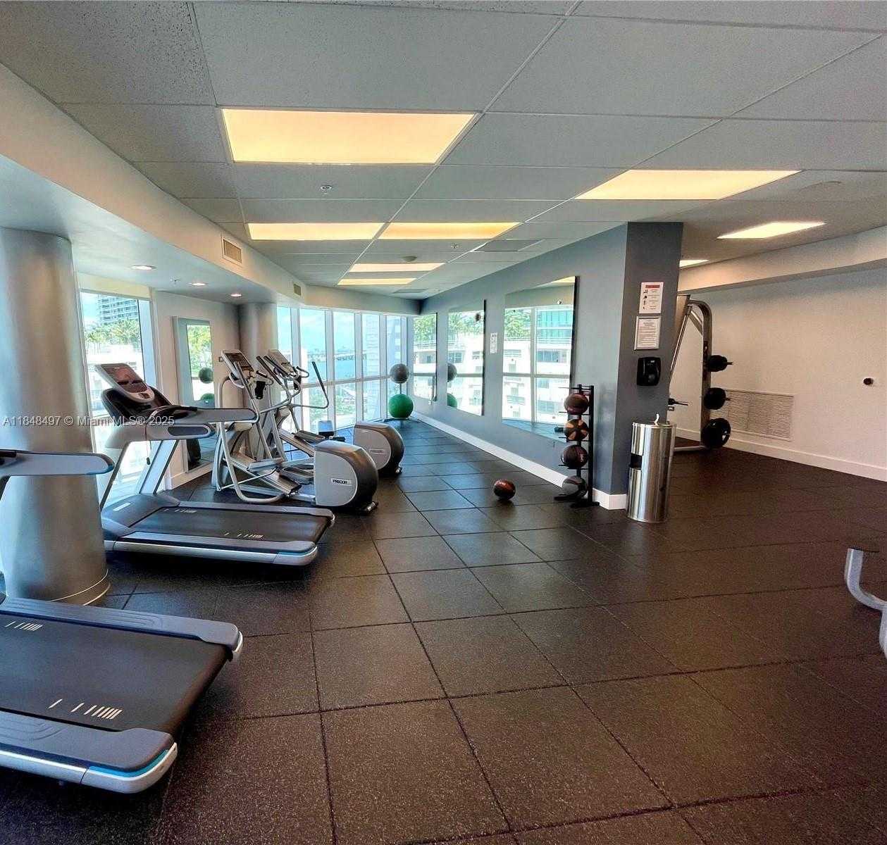 Small Image of 480 NORTH EAST 30TH ST #L106, Miami Number 21