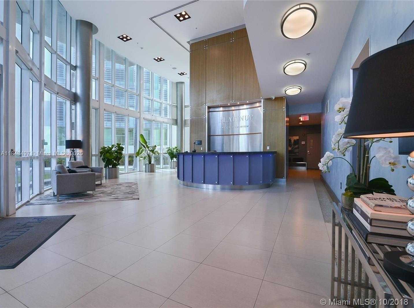 Small Image of 480 NORTH EAST 30TH ST #L106, Miami Number 22