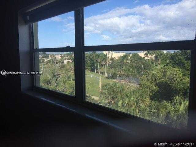Small Image of 1425 ARTHUR ST #514B, Hollywood Number 19